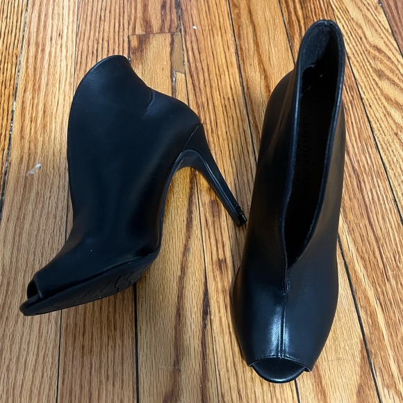 Christian Soriano High Vamp Booties - Black - DAMAGED - Picture 3 of 10